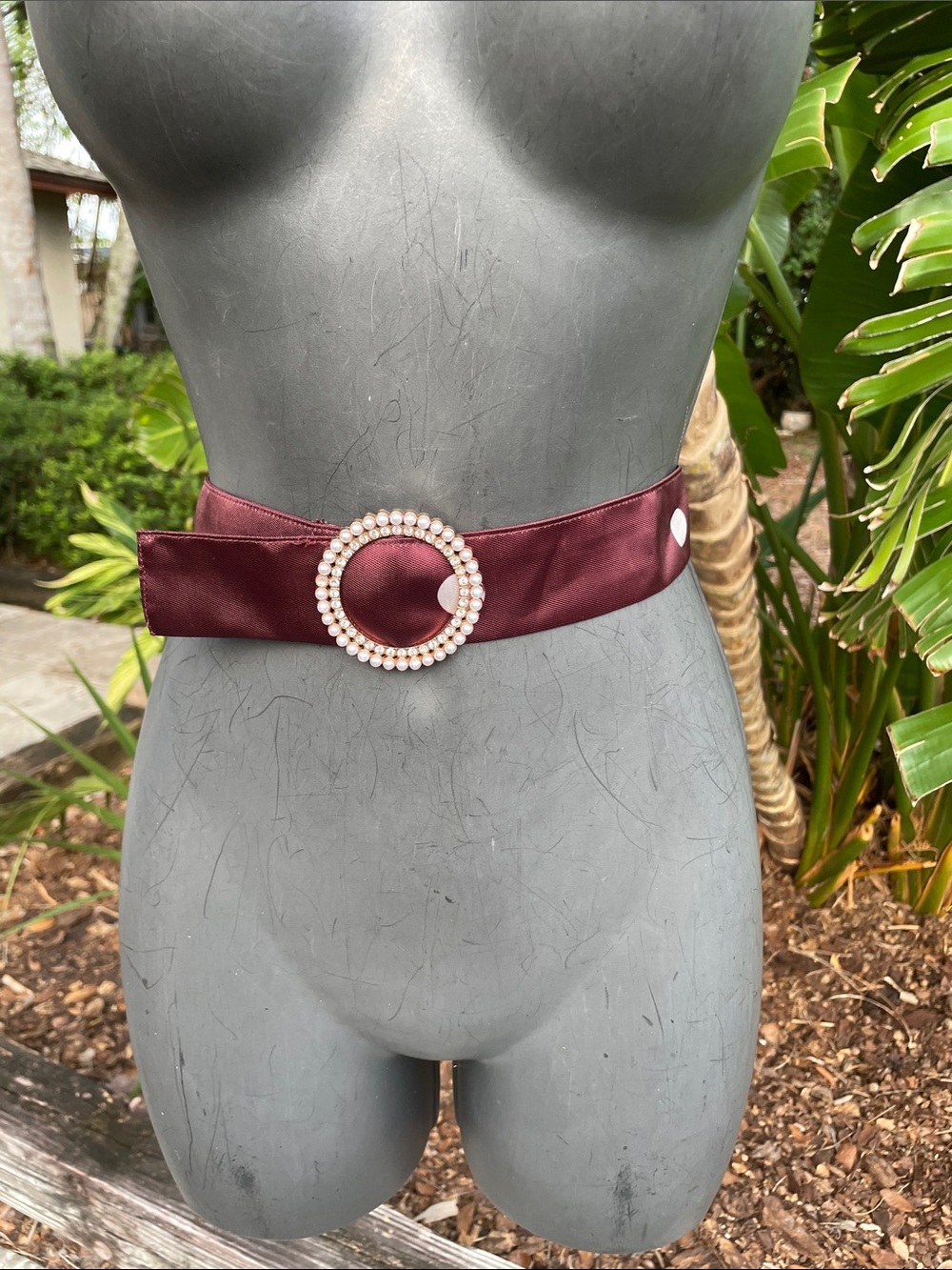 polkadot belt with pearl and crystal clothes buckle